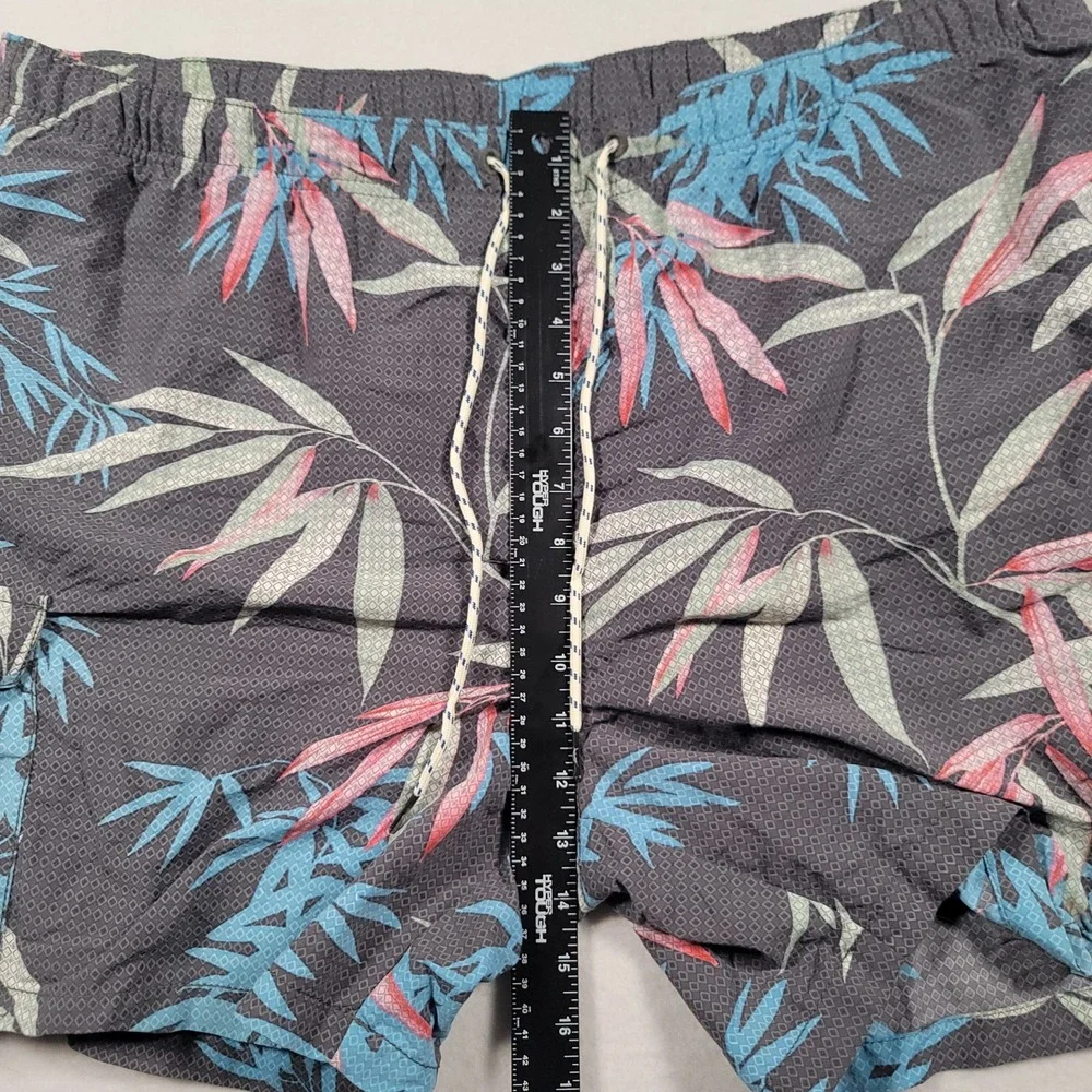 Tommy Bahama Relax Swim Trunks Mens XL Gray Bamboo Tropical Print Board Shorts